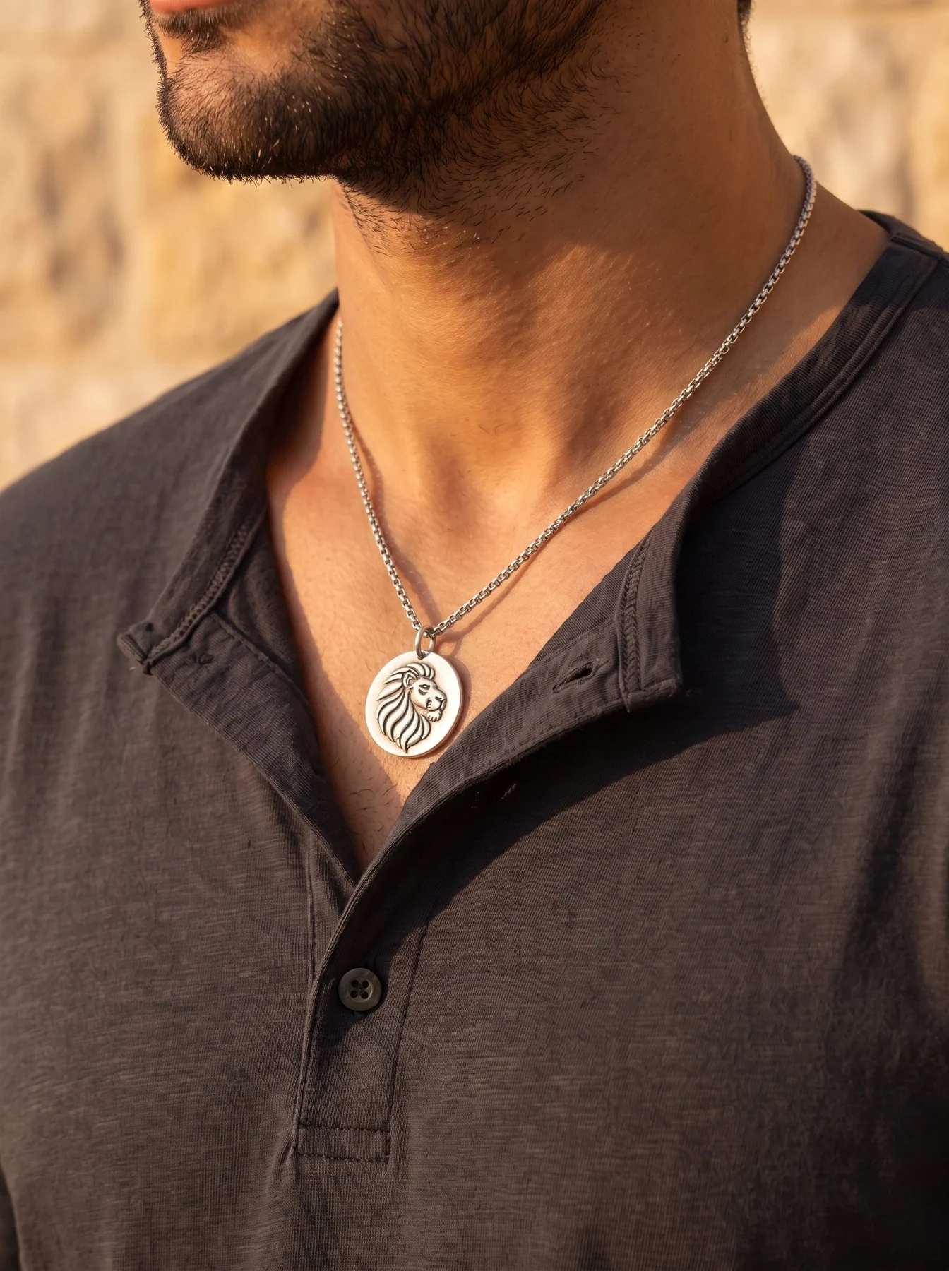 Rising Lion pendant dark