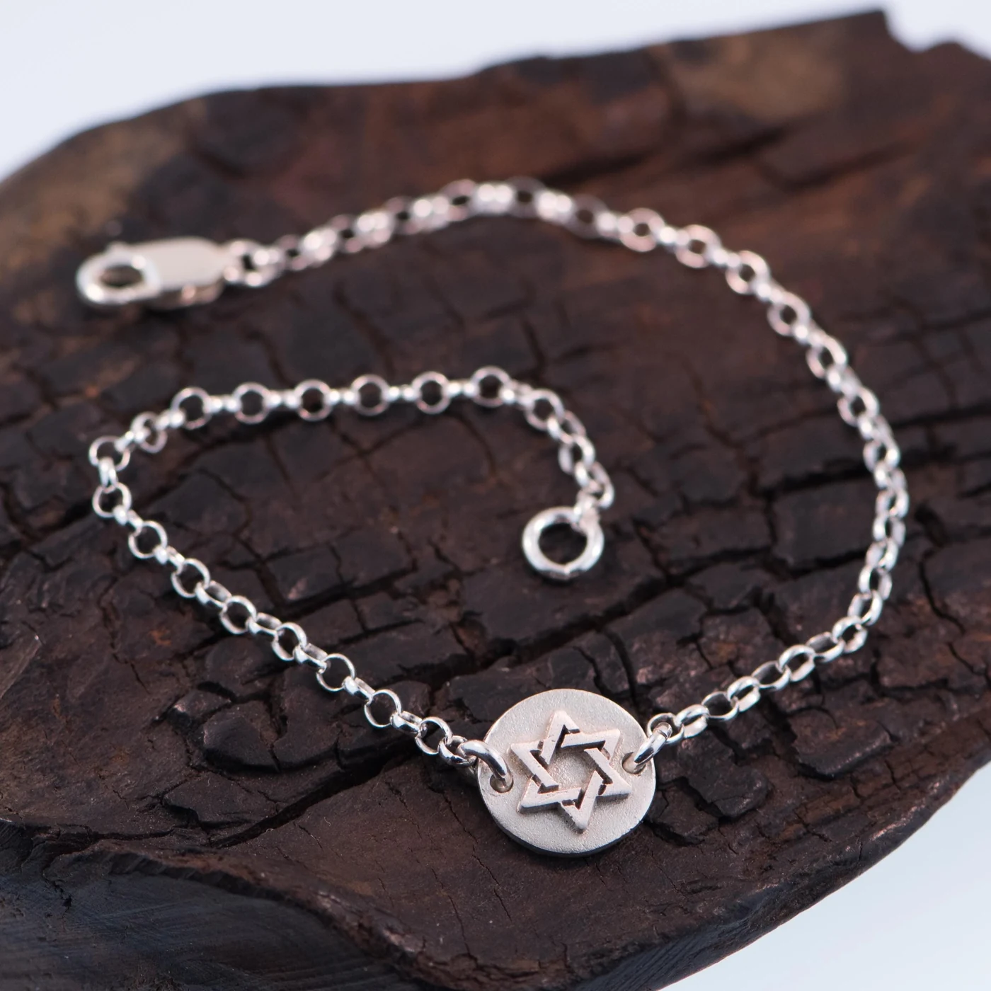 Raised Star of David bracelet full view
