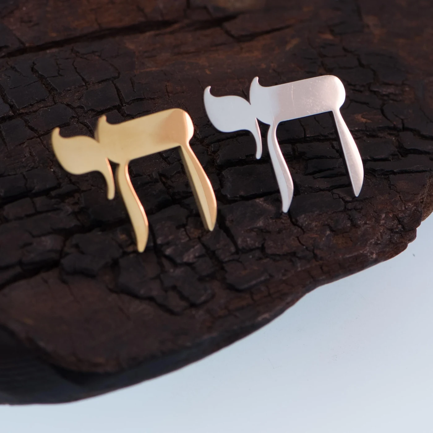 Chai lapel pin, gold and silver color